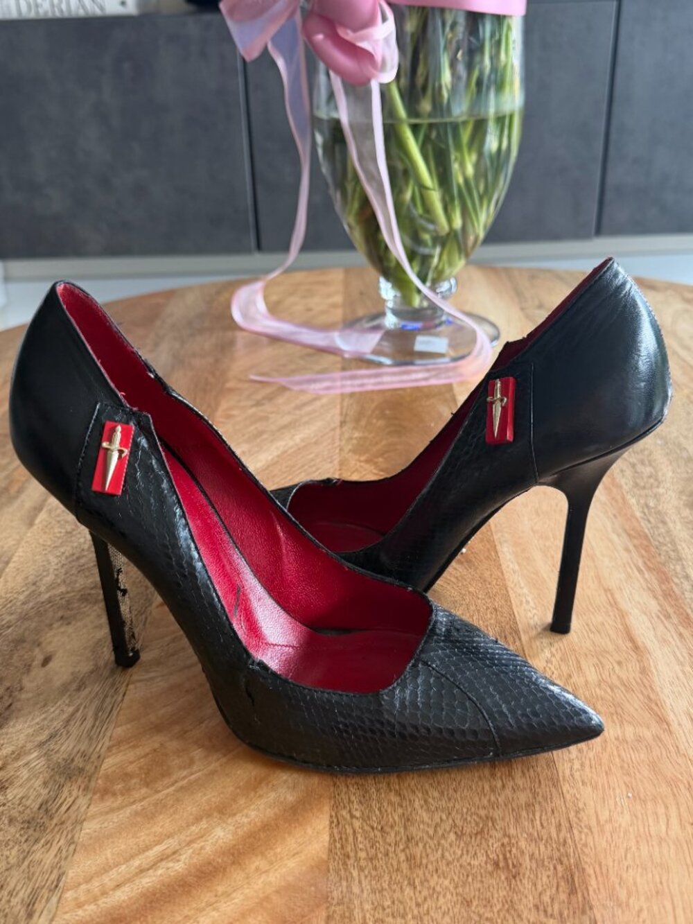 Cesare Paciotti Women's Black Snake Skin Leather Heels US 7.5